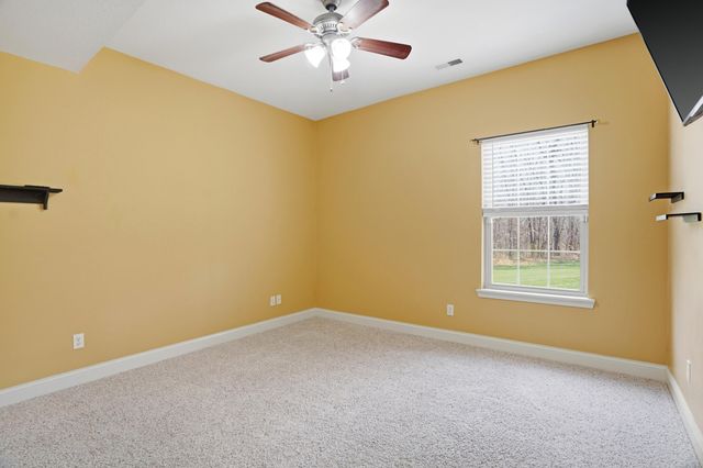 5301 TALL TREE CT, Columbia, MO 65202