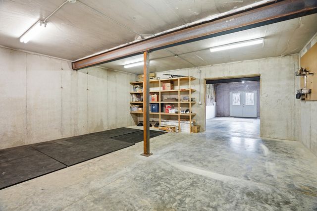 5301 TALL TREE CT, Columbia, MO 65202