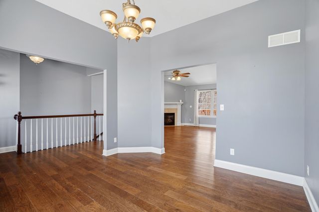 5301 TALL TREE CT, Columbia, MO 65202