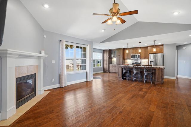 5301 TALL TREE CT, Columbia, MO 65202