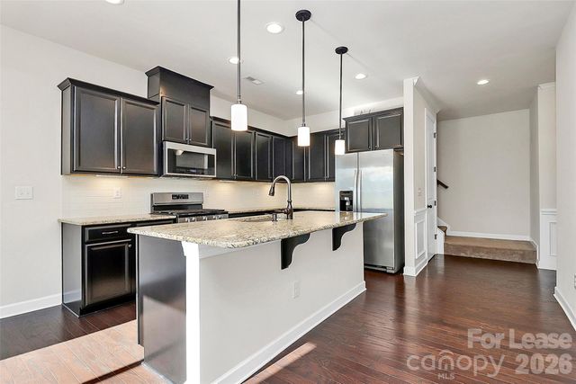 5688 Garrow Glen Road, Charlotte, NC 28278