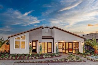 1124 Sophie Drive W, Madera, CA 93636