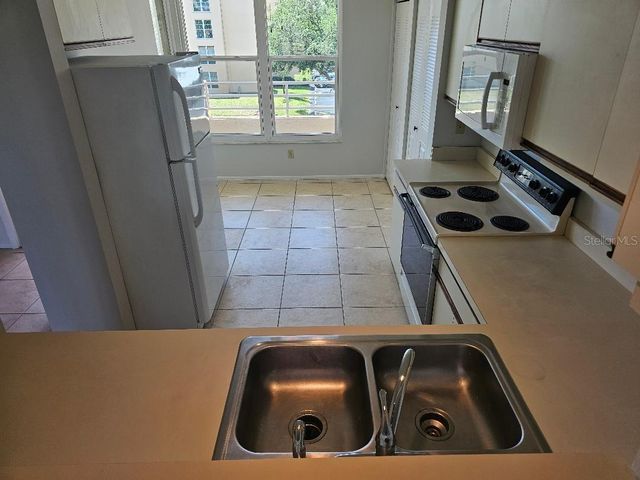 4410 FAIRWAYS BOULEVARD 206, Bradenton, FL 34209