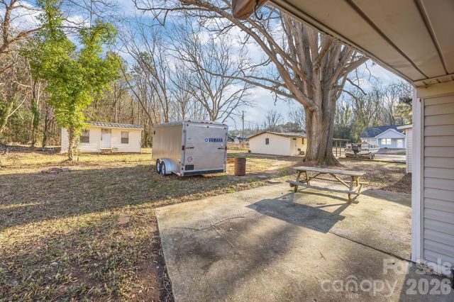 151 Central Avenue, Norwood, NC 28128