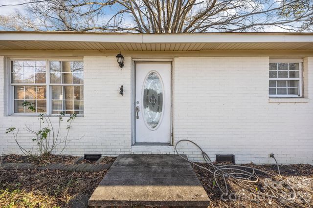 151 Central Avenue, Norwood, NC 28128