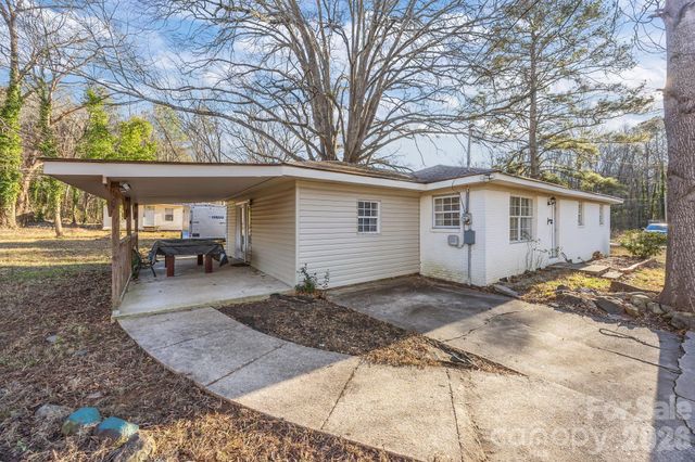 151 Central Avenue, Norwood, NC 28128