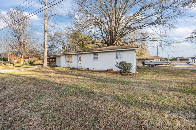 151 Central Avenue, Norwood, NC 28128