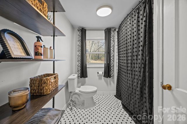 151 Central Avenue, Norwood, NC 28128