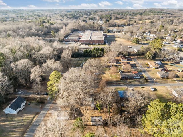 151 Central Avenue, Norwood, NC 28128