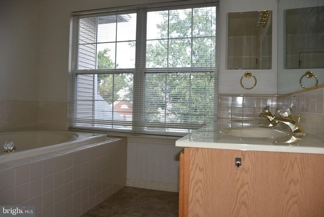 268 COLT ST, Pennington, NJ 08534