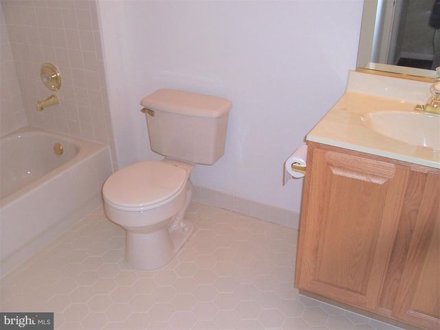 268 COLT ST, Pennington, NJ 08534