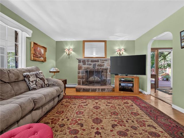 745 Gottwald Drive, Salisbury Twp, PA 18015