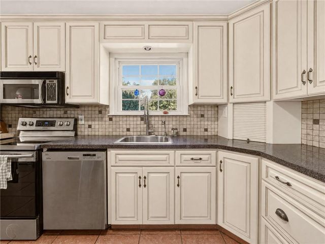 745 Gottwald Drive, Salisbury Twp, PA 18015