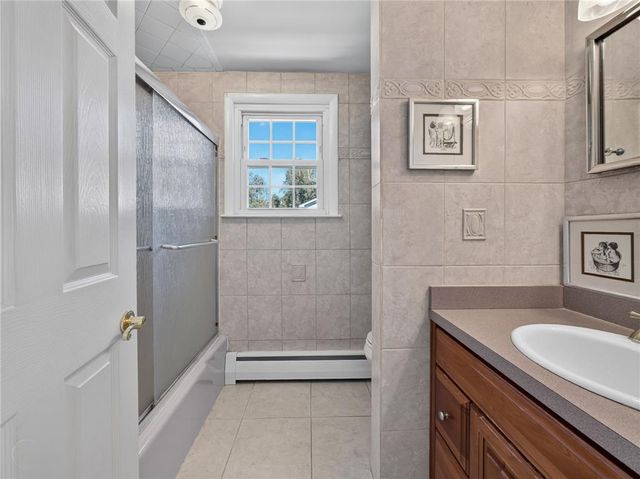 745 Gottwald Drive, Salisbury Twp, PA 18015