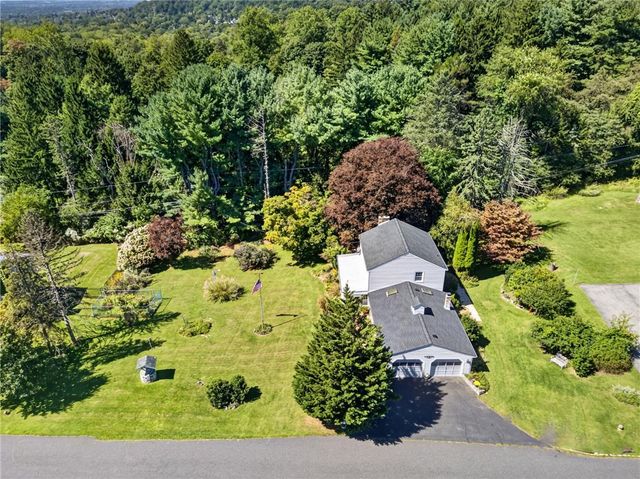 745 Gottwald Drive, Salisbury Twp, PA 18015