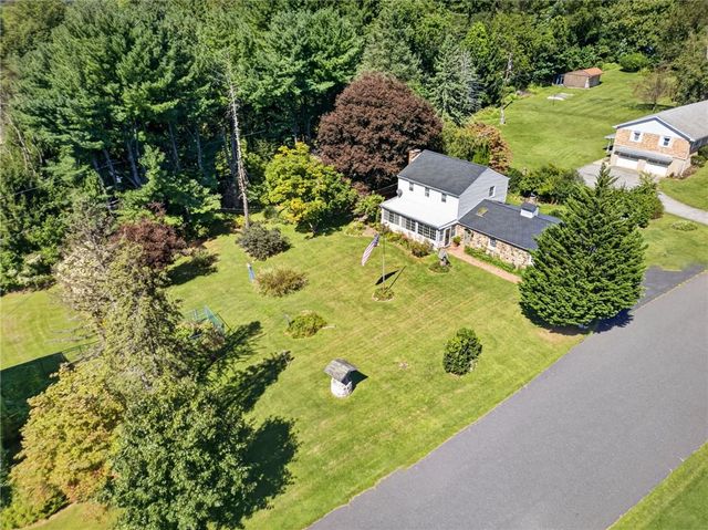 745 Gottwald Drive, Salisbury Twp, PA 18015