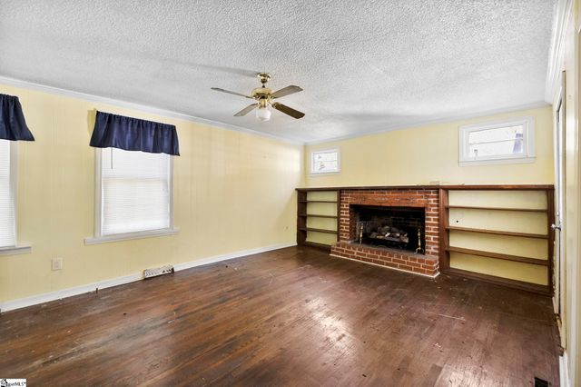 4 Huff Drive, Greenville, SC 29611