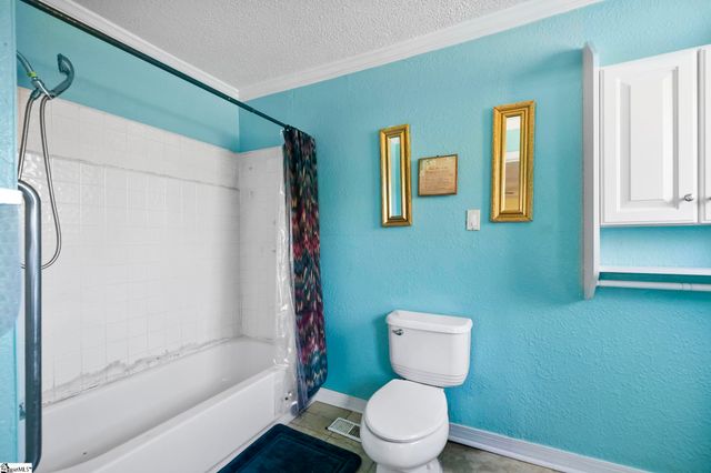 4 Huff Drive, Greenville, SC 29611