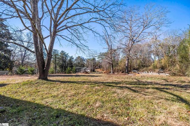 4 Huff Drive, Greenville, SC 29611