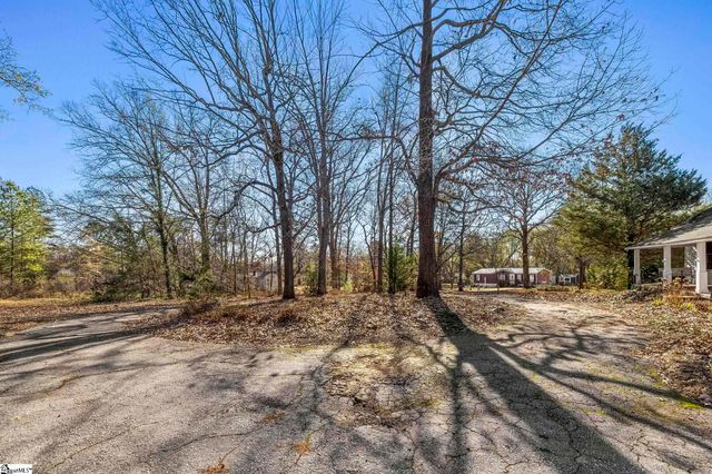 4 Huff Drive, Greenville, SC 29611