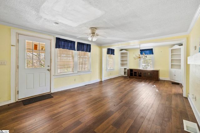 4 Huff Drive, Greenville, SC 29611