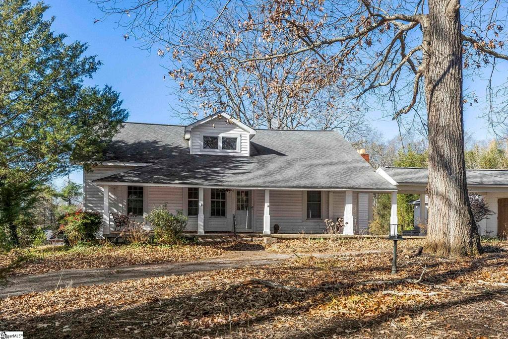 4 Huff Drive, Greenville, SC 29611