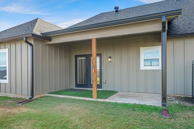 12608 CR 499, Lindale, TX 75771
