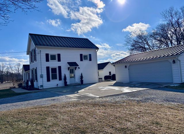 69640-B Carls Road, Sturgis, MI 49091