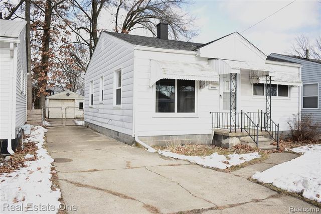 11327 Sherman Avenue, Warren, MI 48089