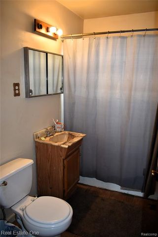 11327 Sherman Avenue, Warren, MI 48089