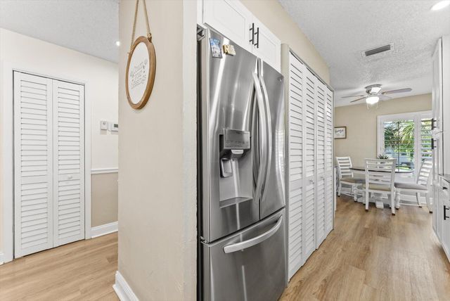 5844 Areca Palm Court Unit b, Delray Beach, FL 33484