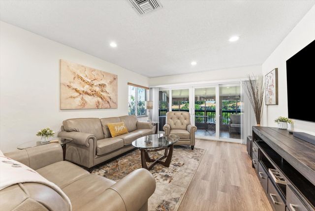 5844 Areca Palm Court Unit b, Delray Beach, FL 33484