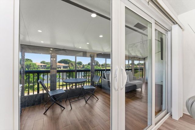 5844 Areca Palm Court Unit b, Delray Beach, FL 33484