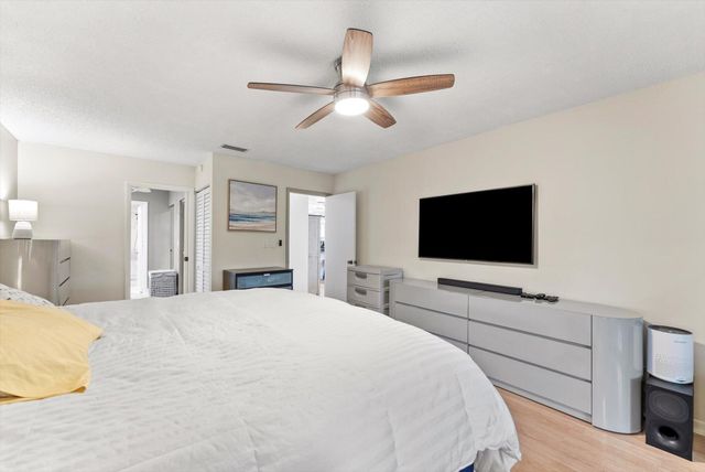 5844 Areca Palm Court Unit b, Delray Beach, FL 33484