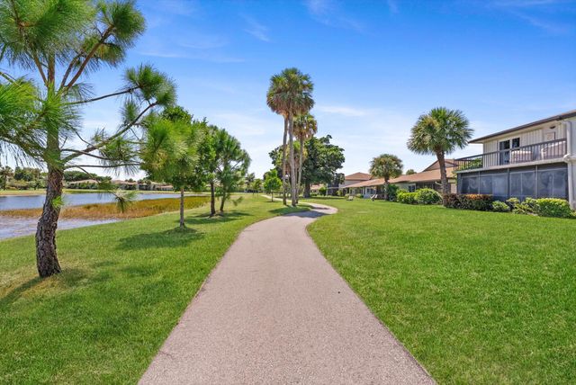 5844 Areca Palm Court Unit b, Delray Beach, FL 33484