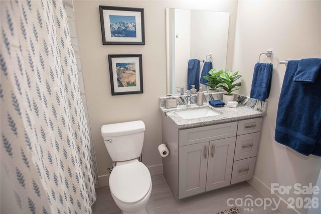 37 S Edgewood Road, Asheville, NC 28803