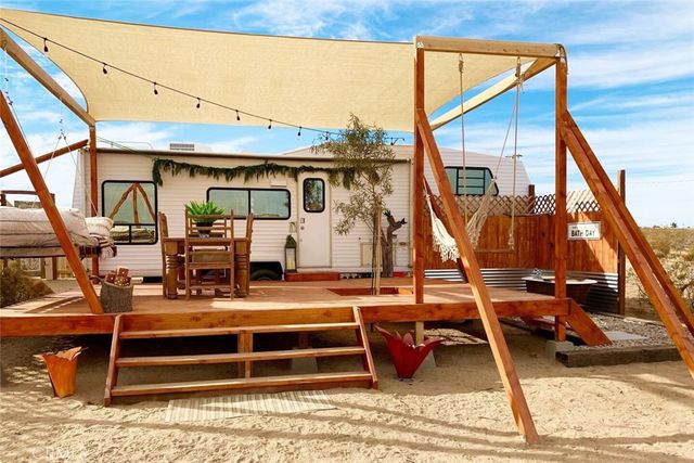4319 Dusty Mile Road, Landers, CA 92285