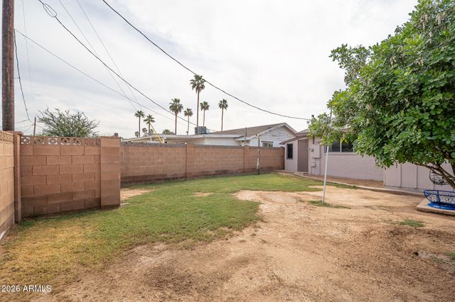 6238 W ELM Street, Phoenix, AZ 85033