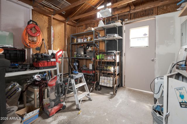 6238 W ELM Street, Phoenix, AZ 85033