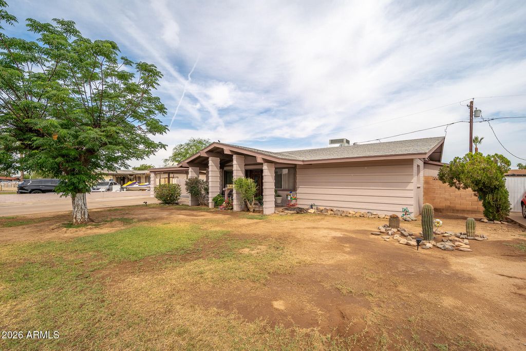 6238 W ELM Street, Phoenix, AZ 85033