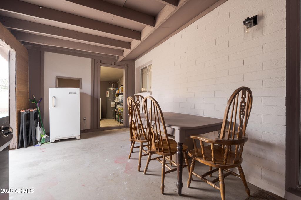 Image 28 of property listing at 6238 W ELM Street, Phoenix, AZ 85033