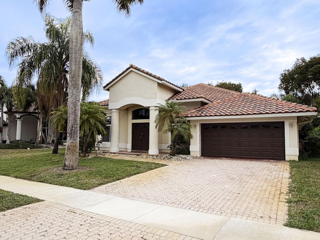 19712 Dinner Key Drive, Boca Raton, FL 33498