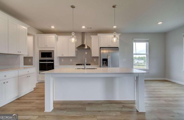 708 Ripple End, Hampton, GA 30228