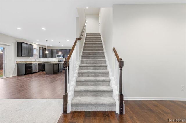 25835 Oberlin Blvd, Novi, MI 48374