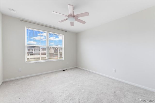 25835 Oberlin Blvd, Novi, MI 48374