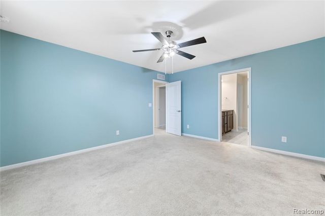 25835 Oberlin Blvd, Novi, MI 48374