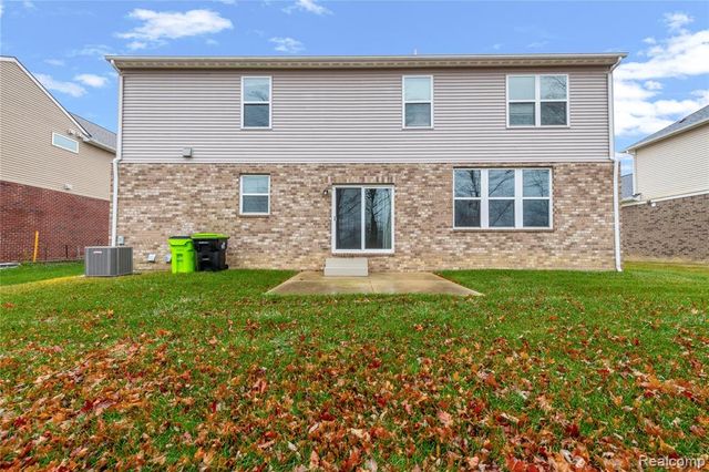 25835 Oberlin Blvd, Novi, MI 48374