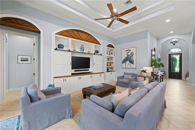 6223 BRUNELLO LN, Naples, FL 34113