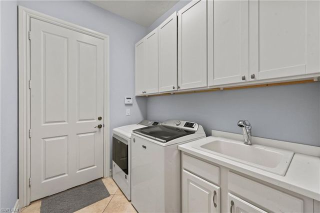 6223 BRUNELLO LN, Naples, FL 34113