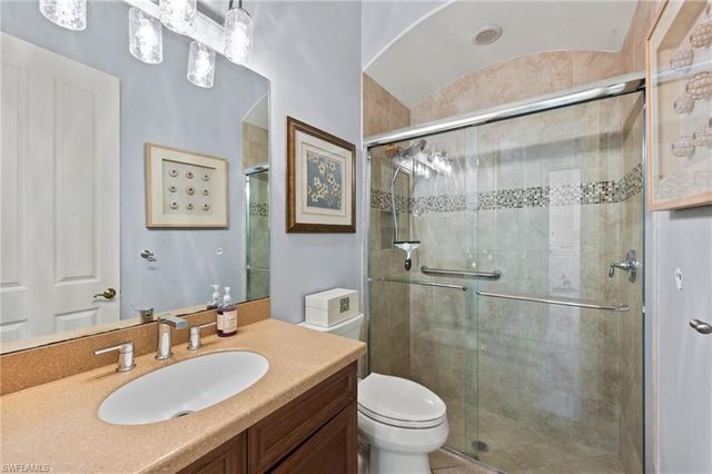 6223 BRUNELLO LN, Naples, FL 34113